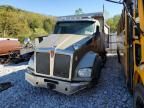 2017 Kenworth T880 Dump Truck