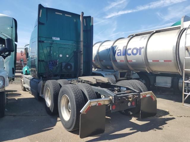 2015 International LF687 Semi Truck
