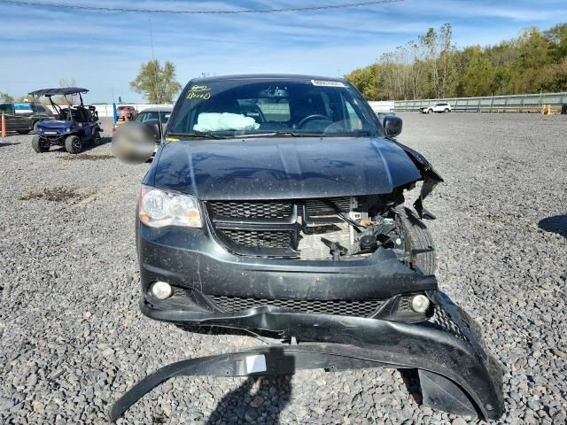 2012 Dodge Grand Caravan R/T