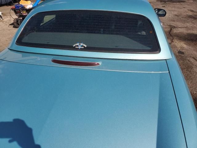 2002 Ford Thunderbird