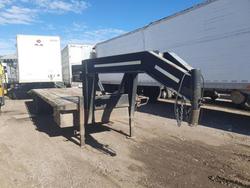 Salvage trucks for sale at Colorado Springs, CO auction: 2001 Kodiak 2000 Kodiak Equipment Trailer