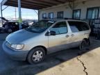 2000 Toyota Sienna le