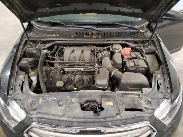 2016 Ford Taurus SE