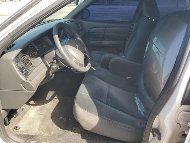 2003 Ford Crown Victoria