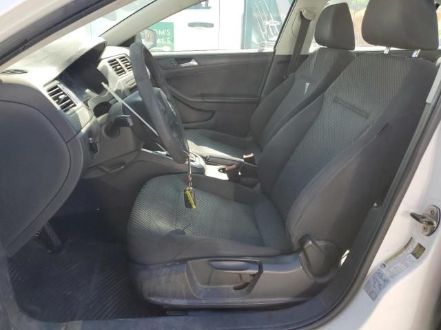 2013 Volkswagen Jetta Base