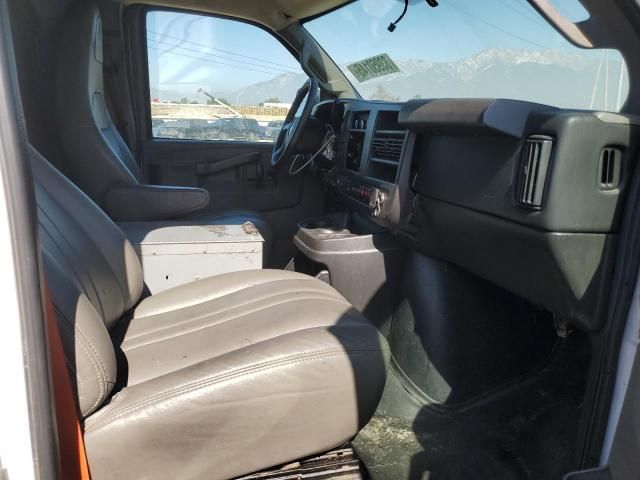 2016 Chevrolet Express G2500