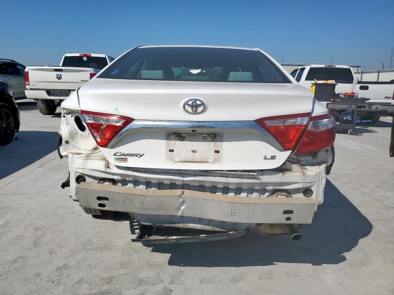 2016 Toyota Camry LE