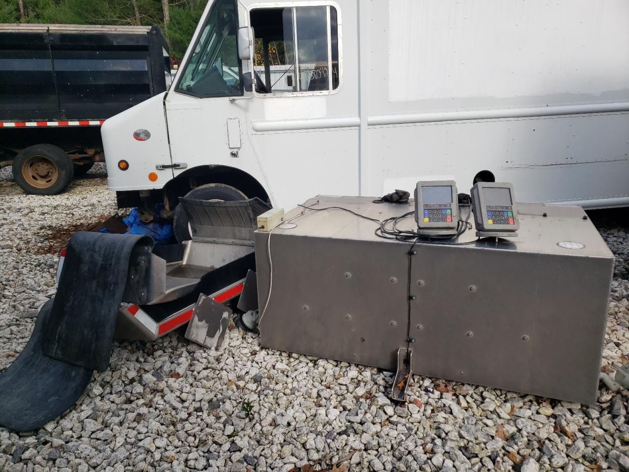 2022 Freightliner M2 106