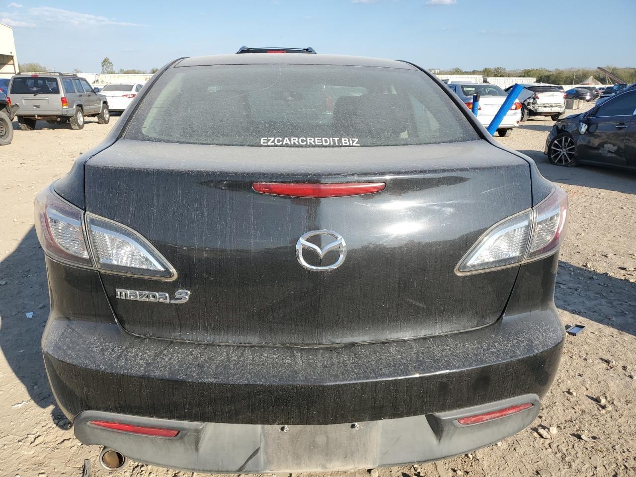 2010 Mazda 3 I