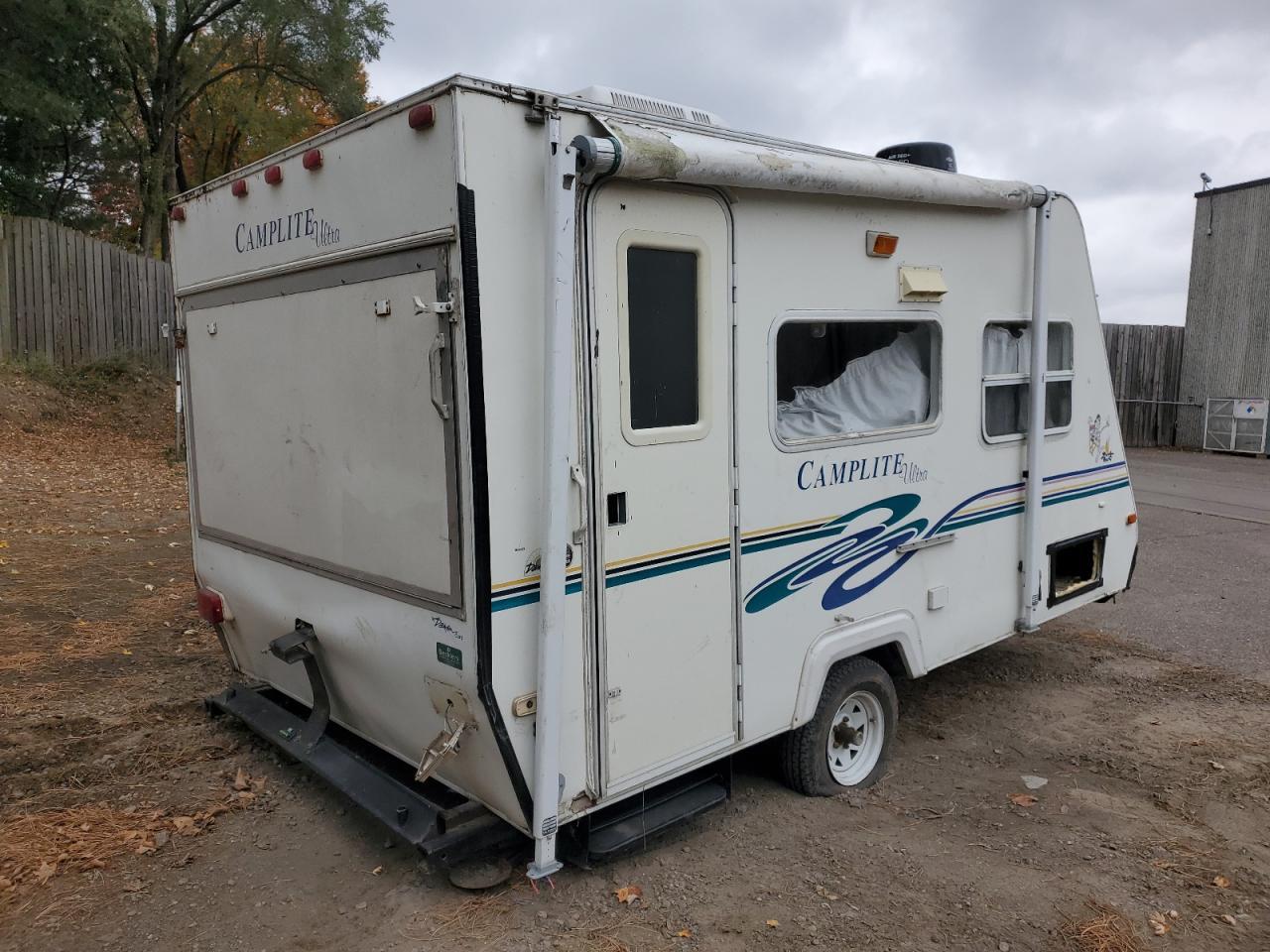 2000 Damon Camplite