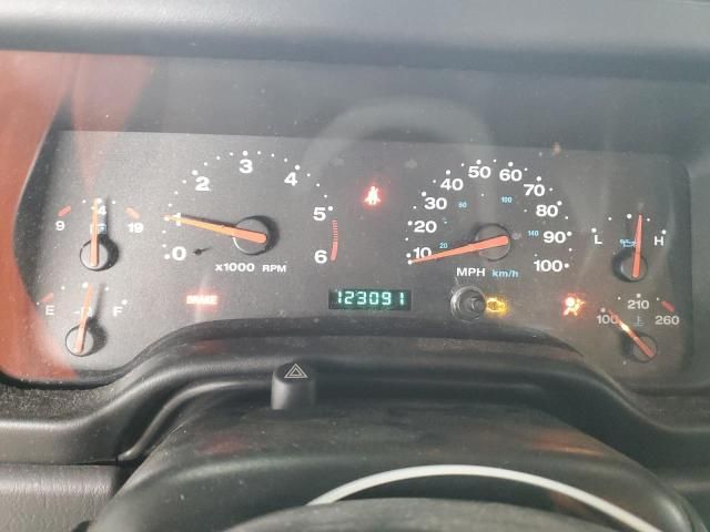 2004 Jeep Wrangler / TJ Sport