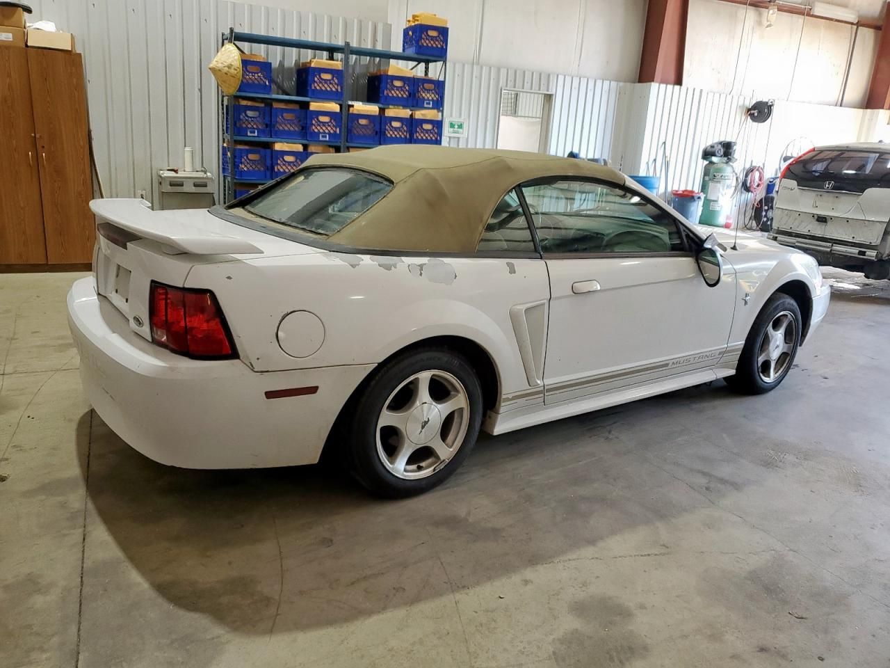 2001 Ford Mustang