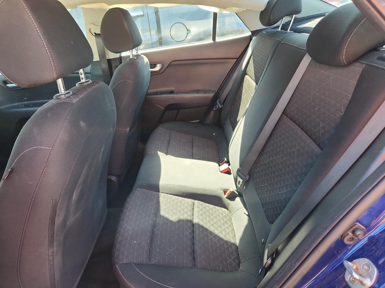 2019 KIA Rio s