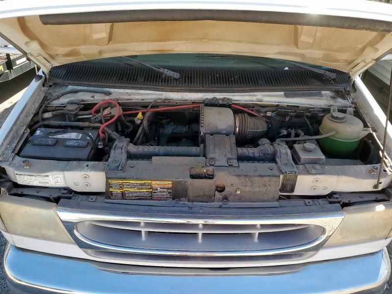 1998 Ford Econoline E450 Super Duty Cutaway Van RV