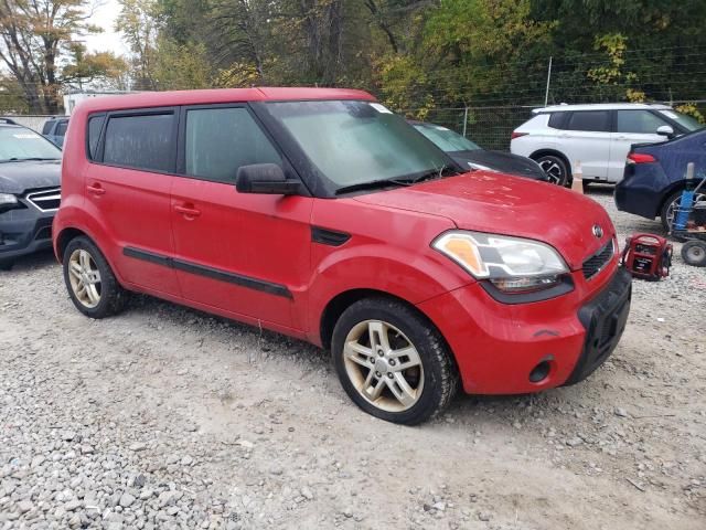 2011 KIA Soul +
