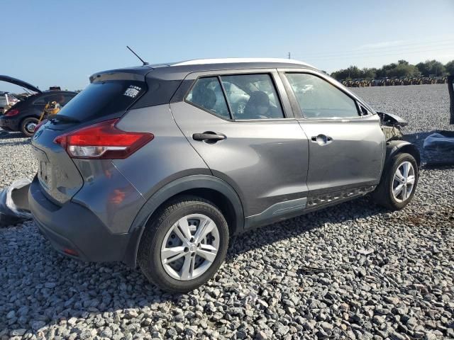 2019 Nissan Kicks S
