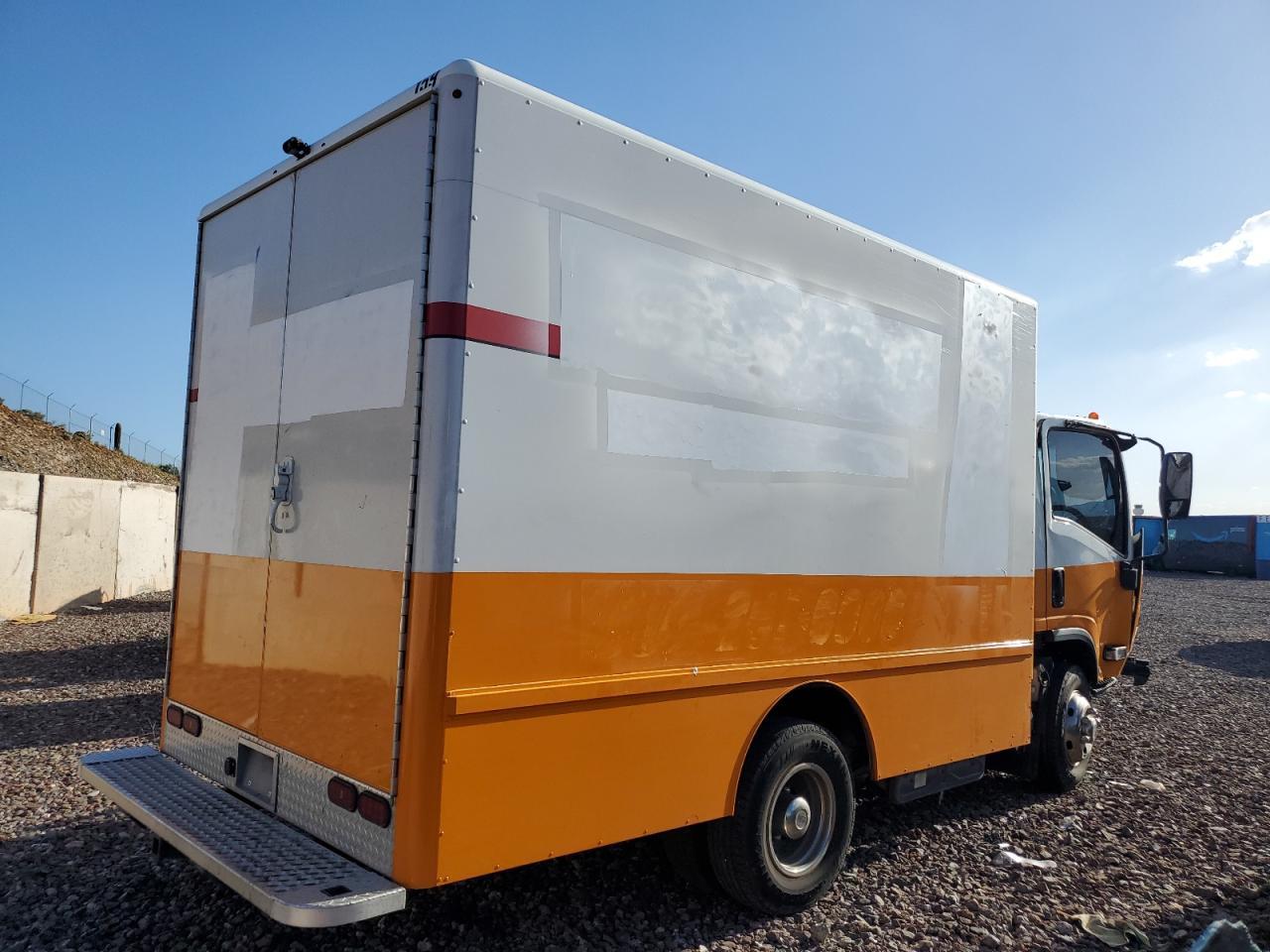 2021 Isuzu NPR HD