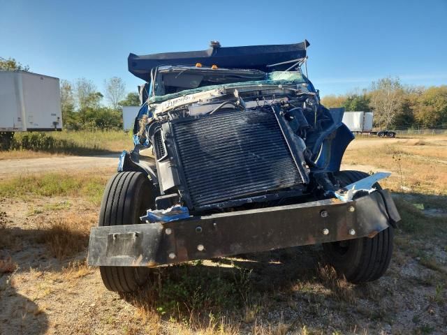 2000 Ford F650 Super Duty