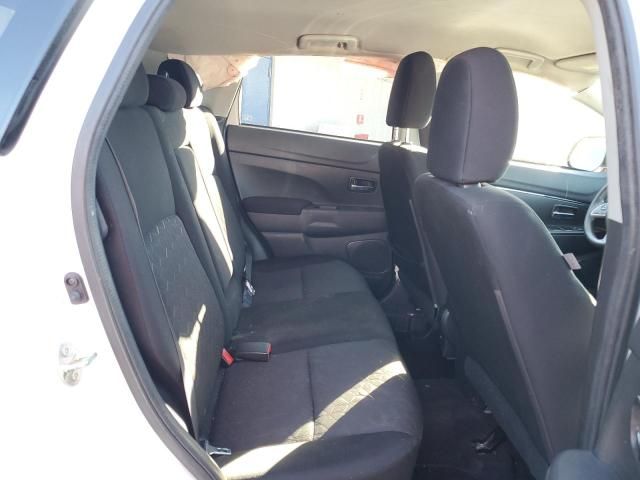 2020 Mitsubishi Outlander Sport es