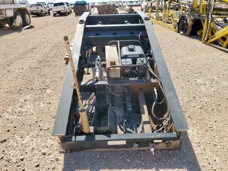2006 Fontaine Lowboy Equipment Trailer