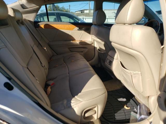 2005 Toyota Avalon XL