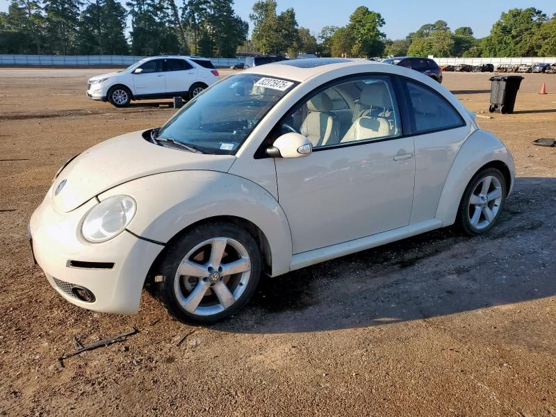 2007 Volkswagen New Beetle 2.5L Option Package 2