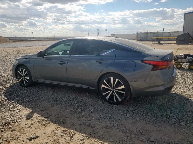 2021 Nissan Altima SR