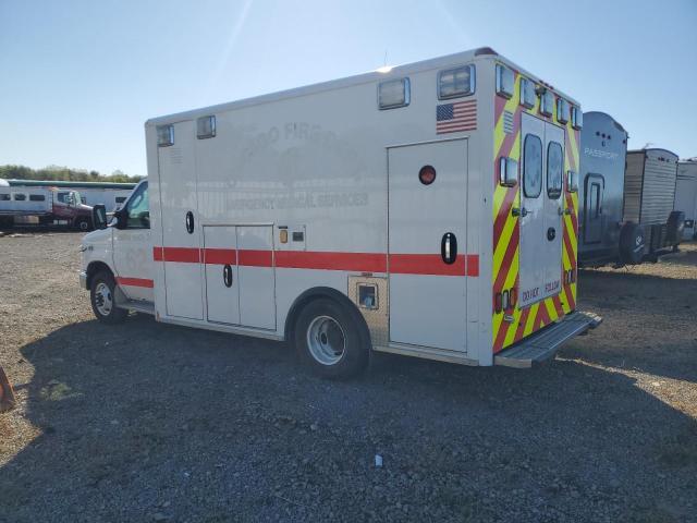 2016 Ford Econoline E450 Super Duty Cutaway Van