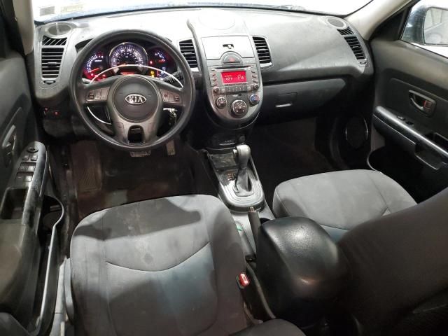 2011 KIA Soul +