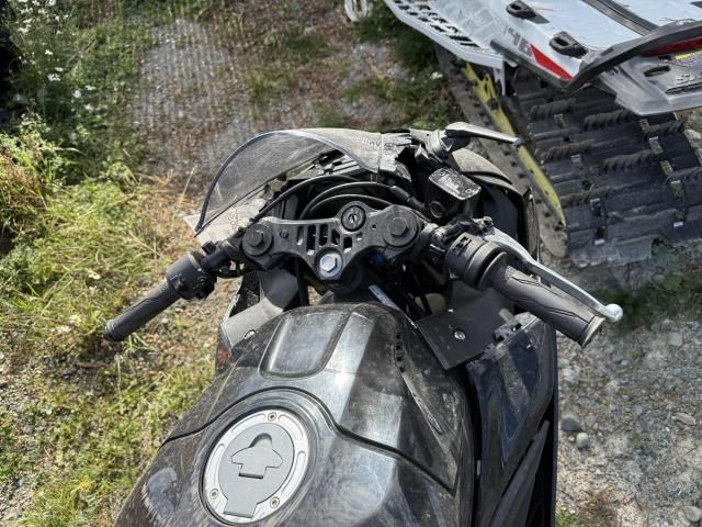 2024 Yamaha YZFR3 A