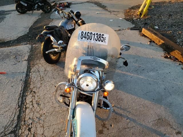 2017 Harley-Davidson Flstn Softail Deluxe