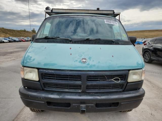 1996 Dodge RAM Wagon B3500