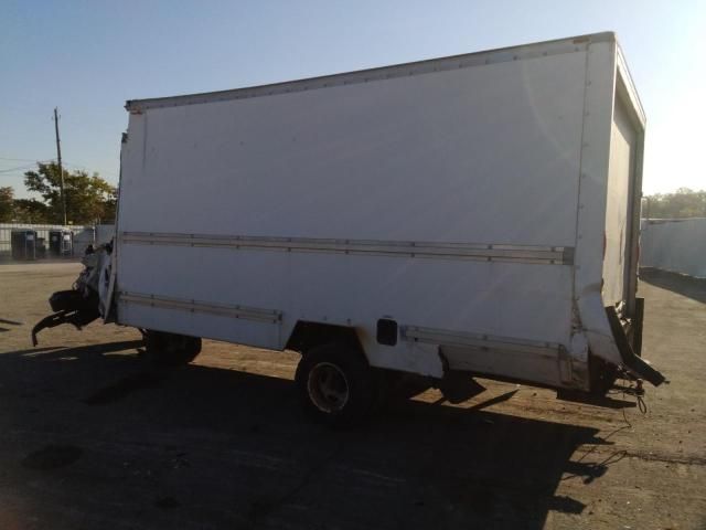 2009 Ford Econoline E350 Super Duty Cutaway Van