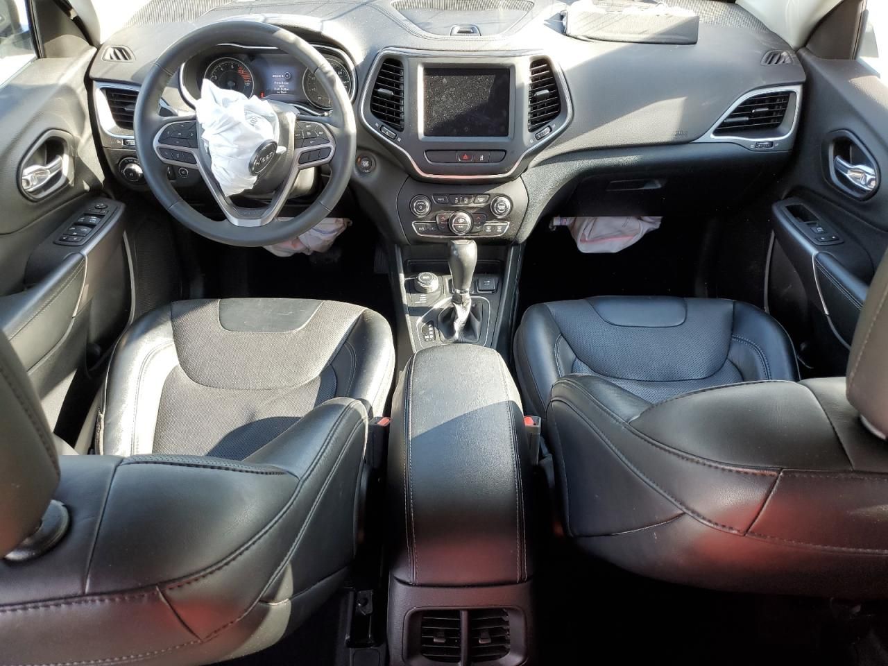 2022 Jeep Cherokee Latitude lux