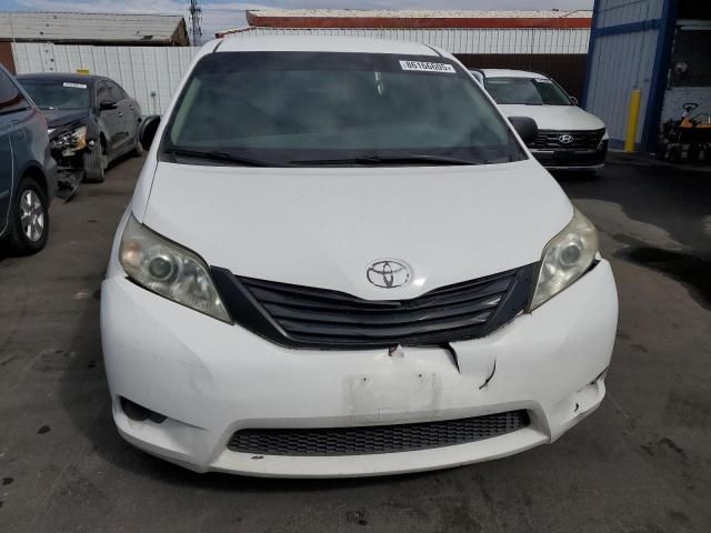 2016 Toyota Sienna