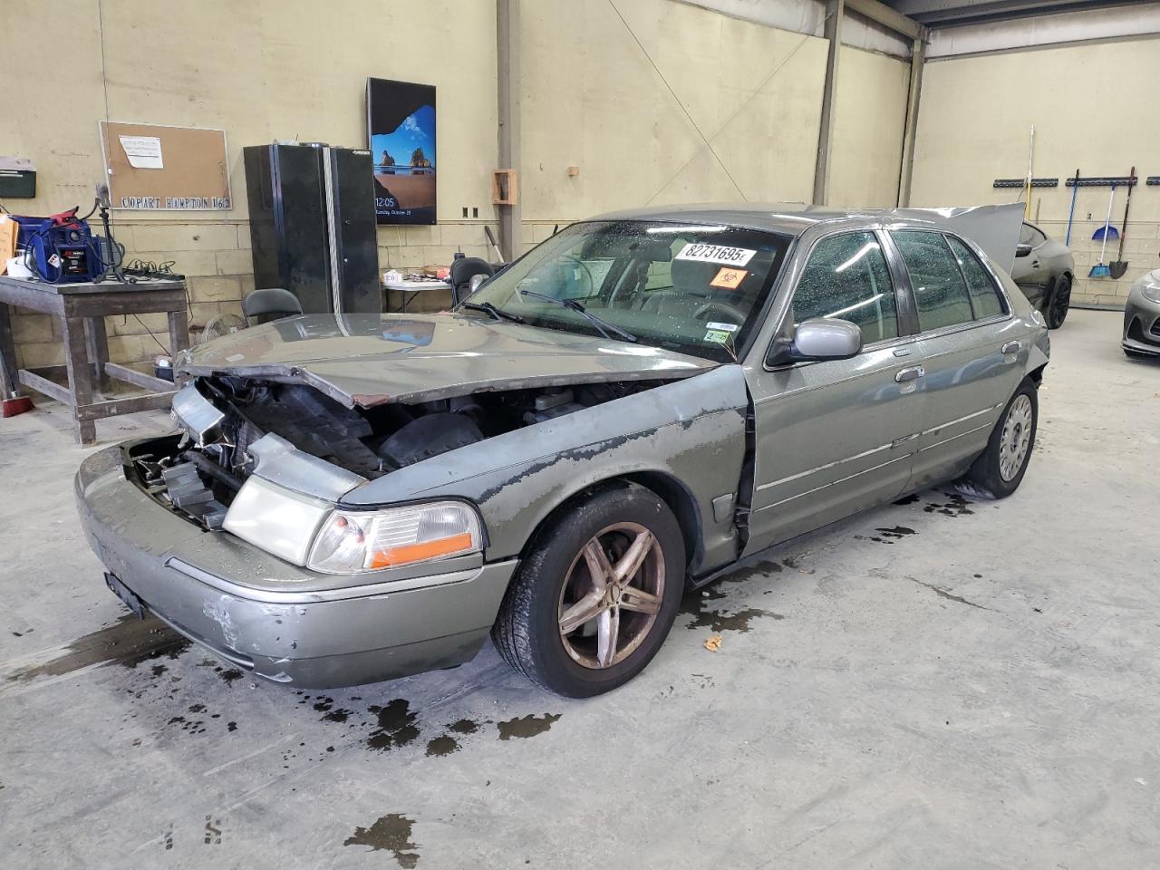 2003 Mercury Grand Marquis gs