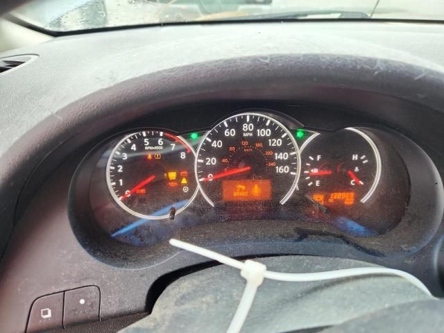 2010 Nissan Altima Base