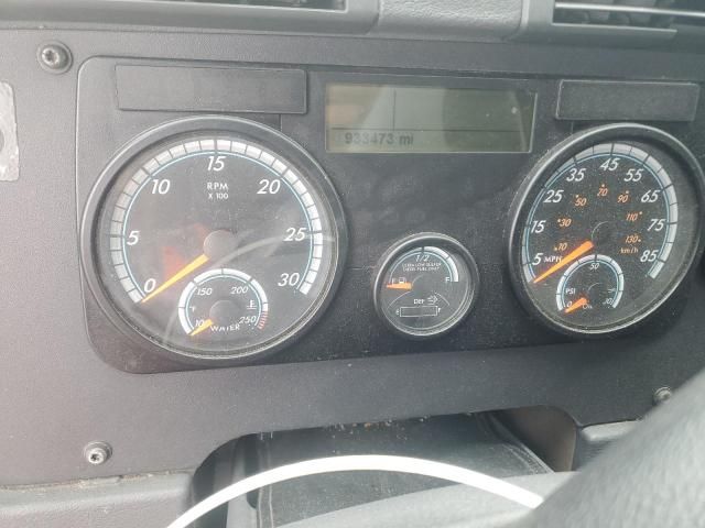 2014 Freightliner Cascadia 125