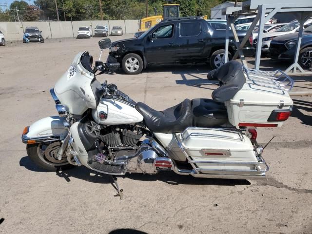 2002 Harley-Davidson Flhtcui