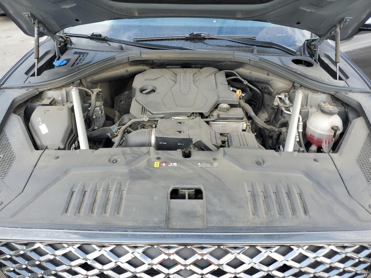 2023 Genesis Gv70 Base