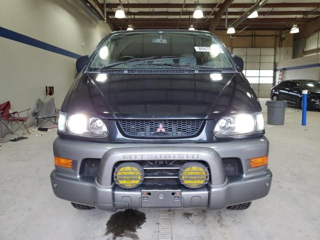 1998 Mitsubishi Delica
