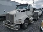 2018 Kenworth T880 Semi Truck