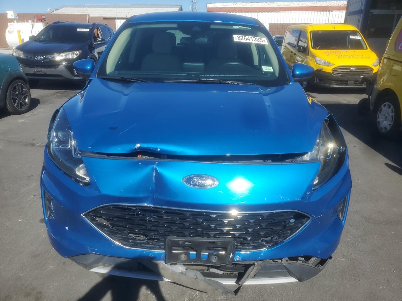 2020 Ford Escape se