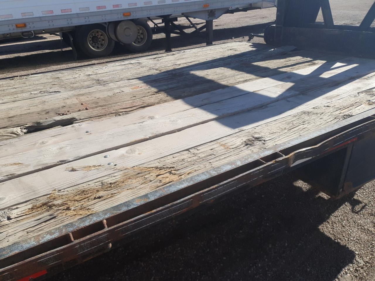 2001 Kodiak 2000 Kodiak Equipment Trailer