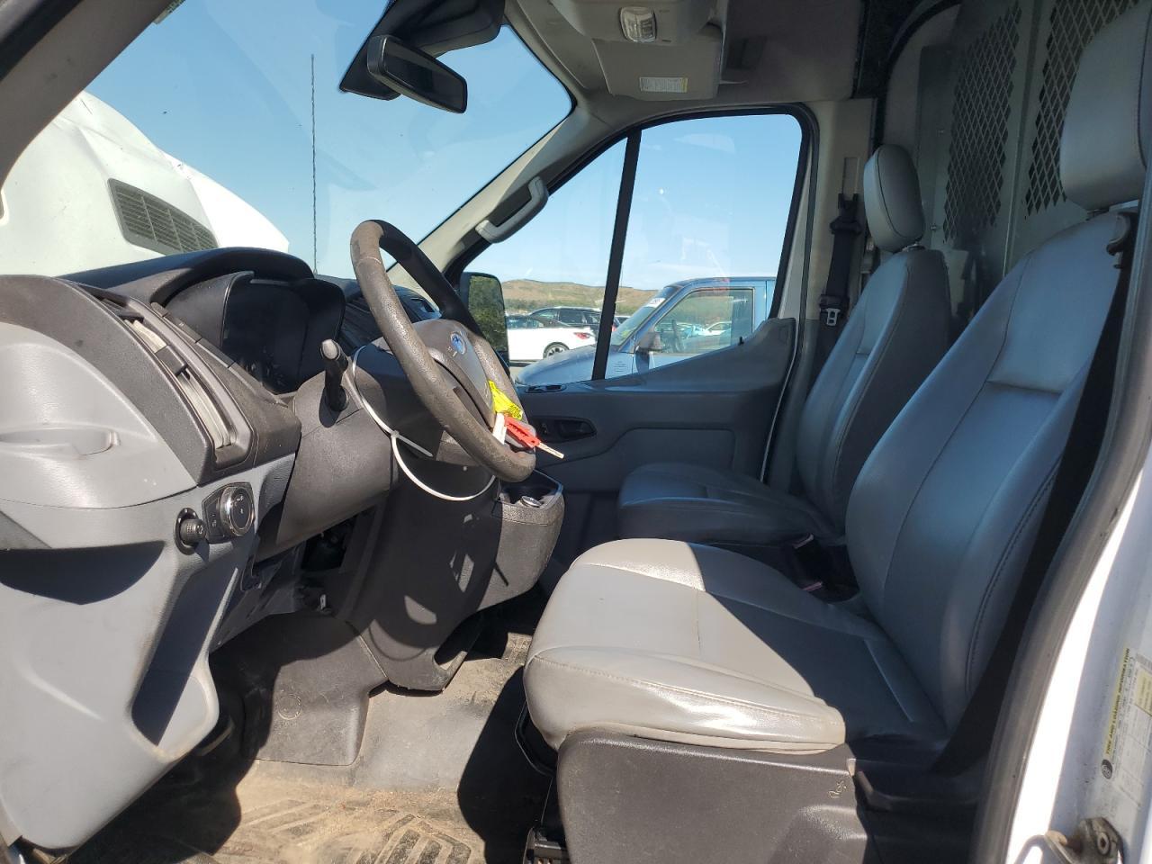 2018 Ford Transit T-250