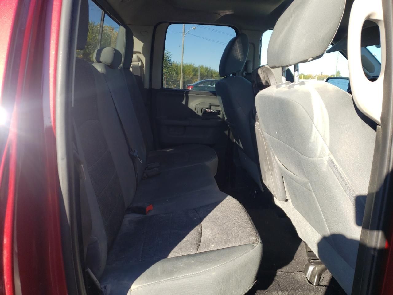 2015 Dodge Ram 1500 slt