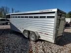 2021 Featherlite 8117-6720-STD Livestock Trailer