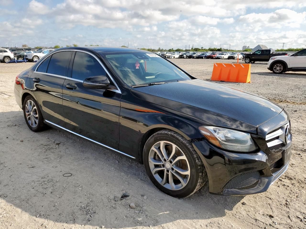 2017 Mercedes-Benz C300