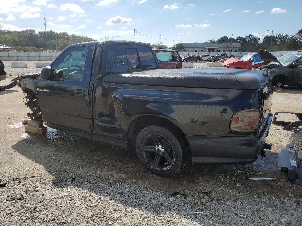 2003 Ford F150 SVT Lightning