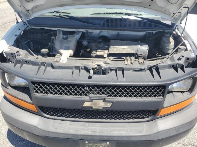 2013 Chevrolet Express G2500 Delivery Van